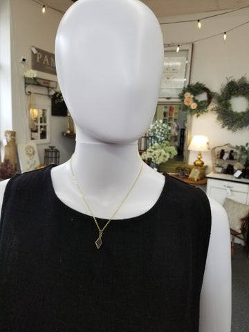 Gold Dainty Amethyst Rhombus Necklace