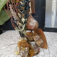 Garden Garlic Handmade Shelf Decor