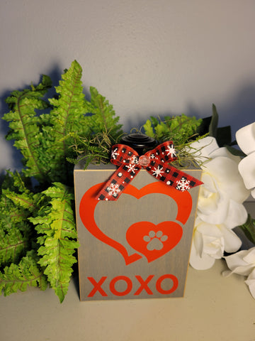 XOXO Paw Print Block Sign