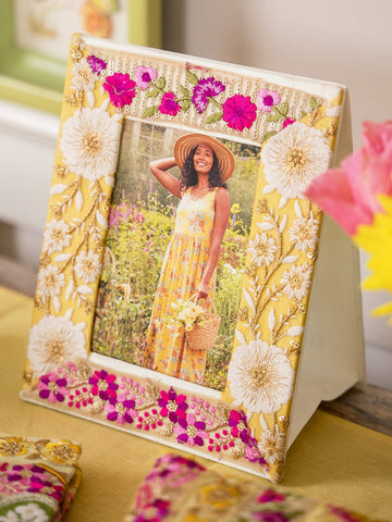 Bel Canto Picture Frame: Saffron