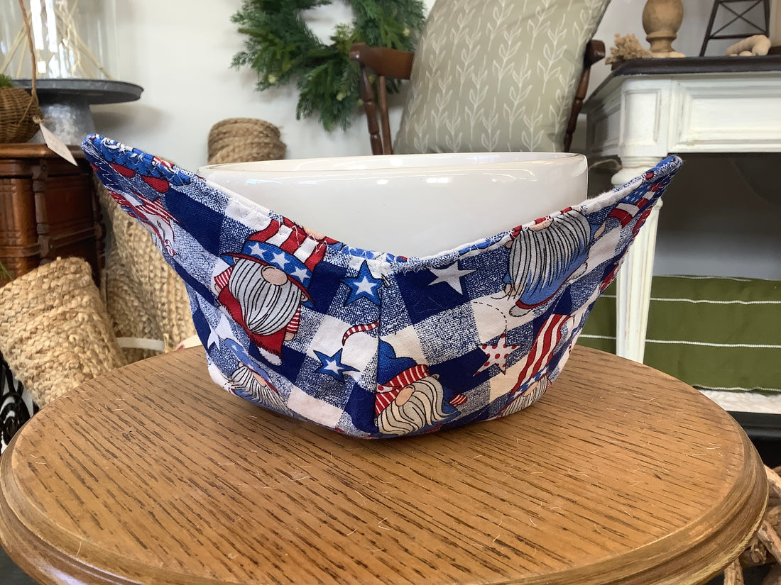 Patriotic Checkered Gnomes Bowl Cozy