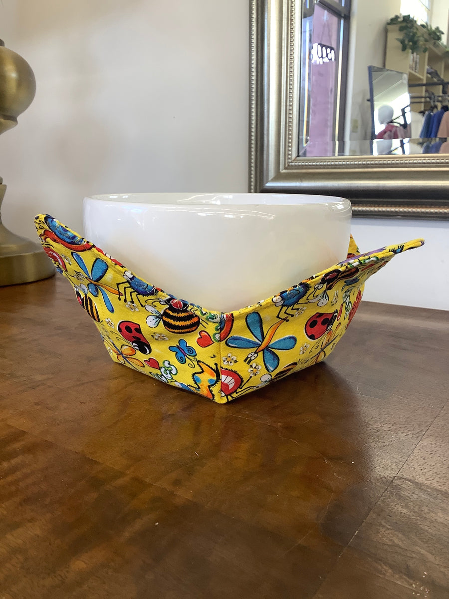 Bugs Bowl Cozy