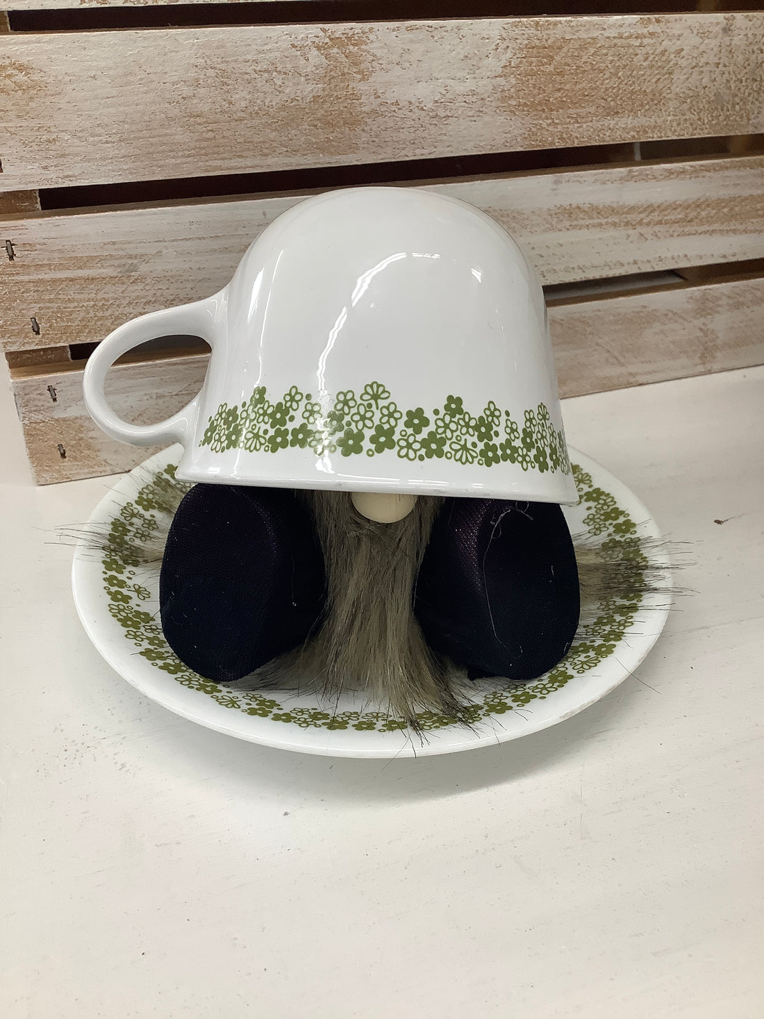 Green Floral Border Teacup Gnome