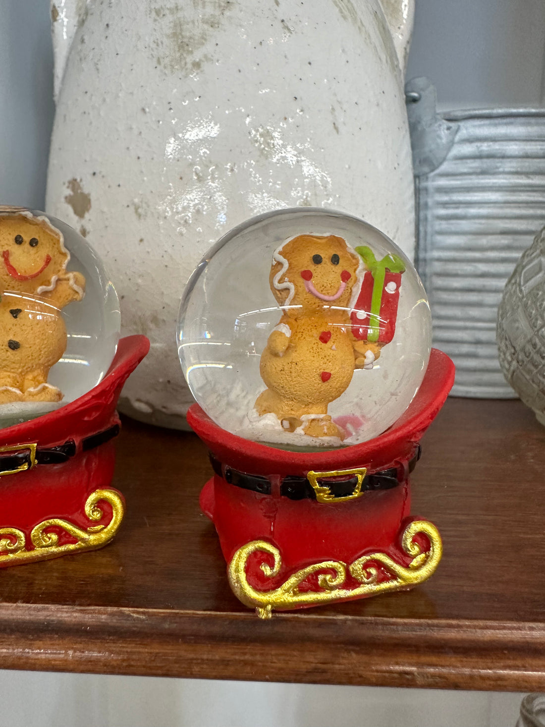 Gingerbread Man Christmas Waterball Snowglobe