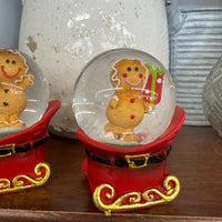 Gingerbread Man Christmas Waterball Snowglobe