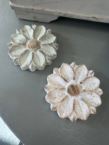 Wooden Daisy Magnet